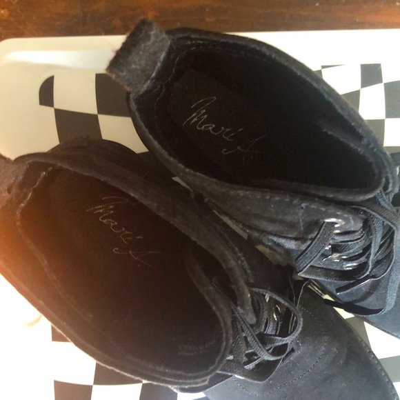 Mari A. Lace up mid boots - Picture 2 of 3